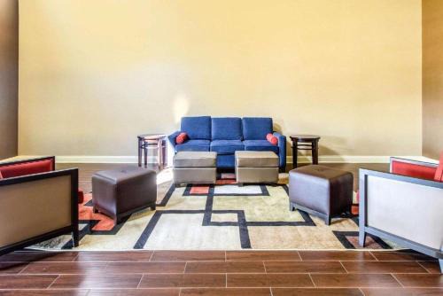 Corbin Hotel | HOTEL WORLD Inn and Suites