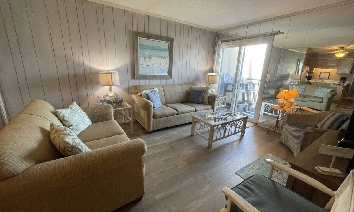Gulf Stream Estates Condo | Inlet Pointe 37 - Second Row (Channelfront) in Garden City Beach