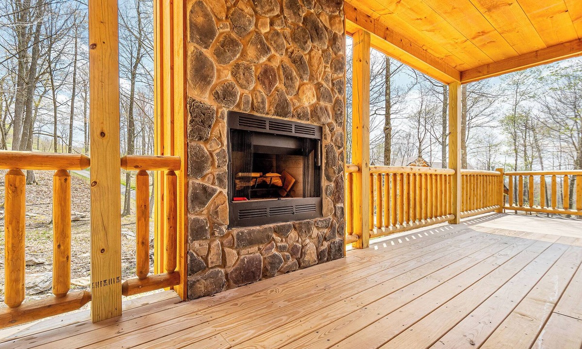 McHenry Cottage | John's Place by Taylor Made Deep Creek