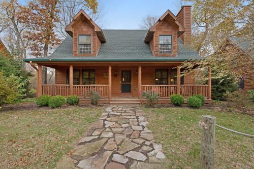 Saugatuck House | Kingfisher Cove Cabin 2