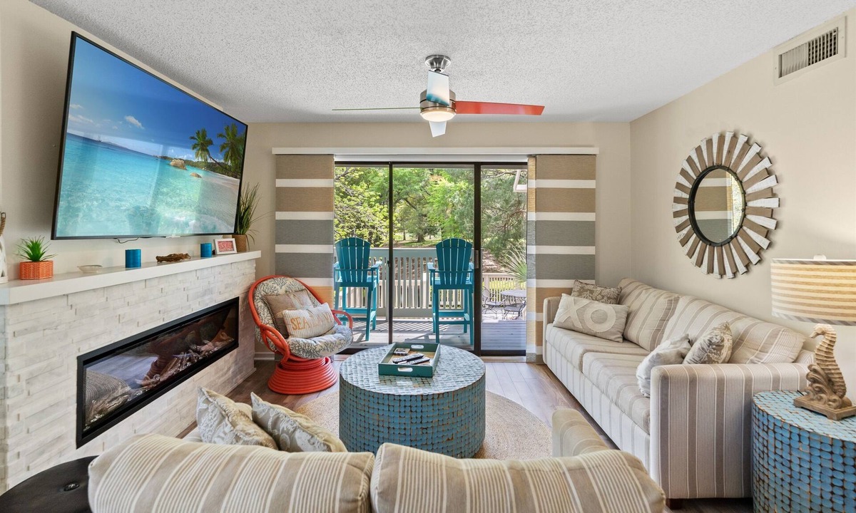Arcadian Shores Villa | Kingston WHP 19A 1st floor Villa w/pool/beach