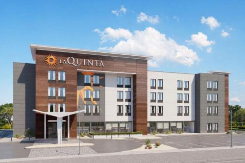Hollins Hotel | La Quinta Inn & Suites by Wyndham Roanoke Hollins/I-81