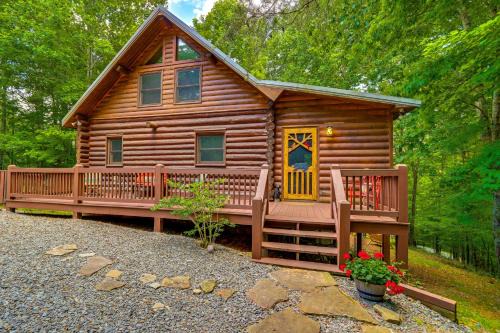 Ridges Over the Lake House | Lake Blue Ridge Cabin by the Chatahoochie Forest
