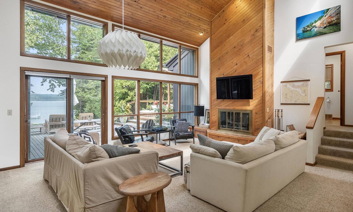 Eveline Township House | Lake Charlevoix Lakefront Home, Sleeps 8