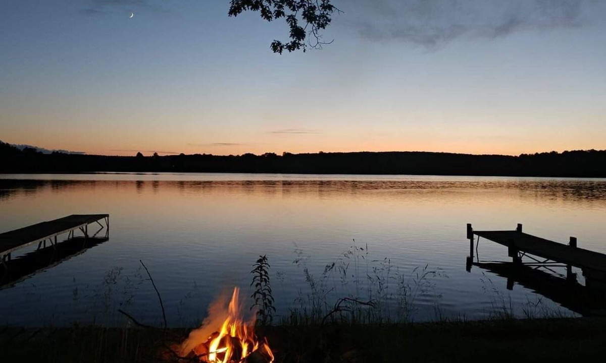 Gaastra Cottage | Lake Chicagoan waterfront cottage! Stunning sunsets and shallow sandy waterfront