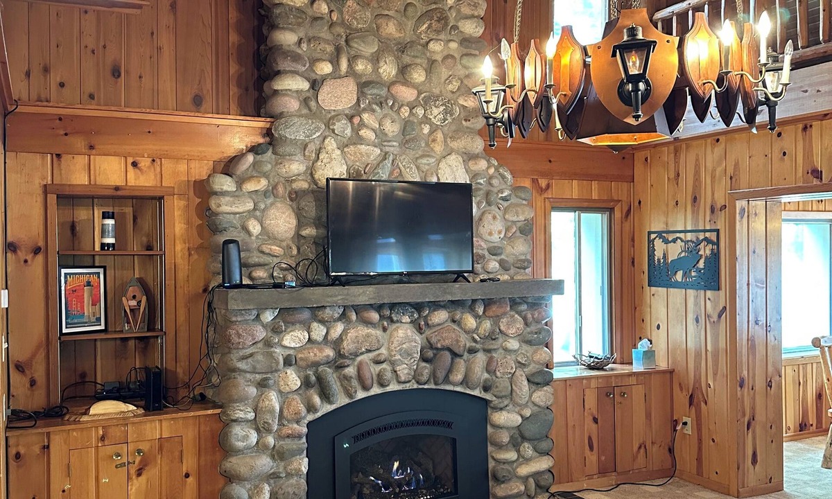 Gaylord Cabin | Lakefront cabin on all-sports lake. Fish, golf, ski. A few summer openings left!