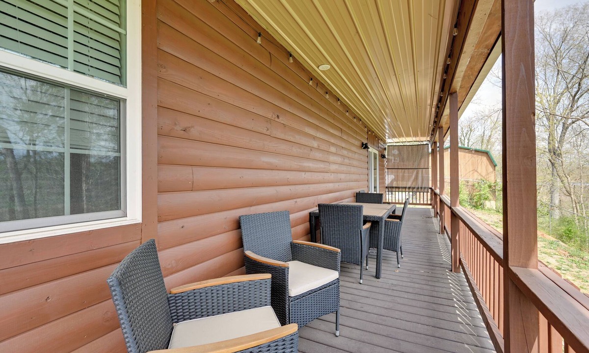Somerset Cabin | Lakeside Views! Somerset Escape 1 Mi to Boat Ramp