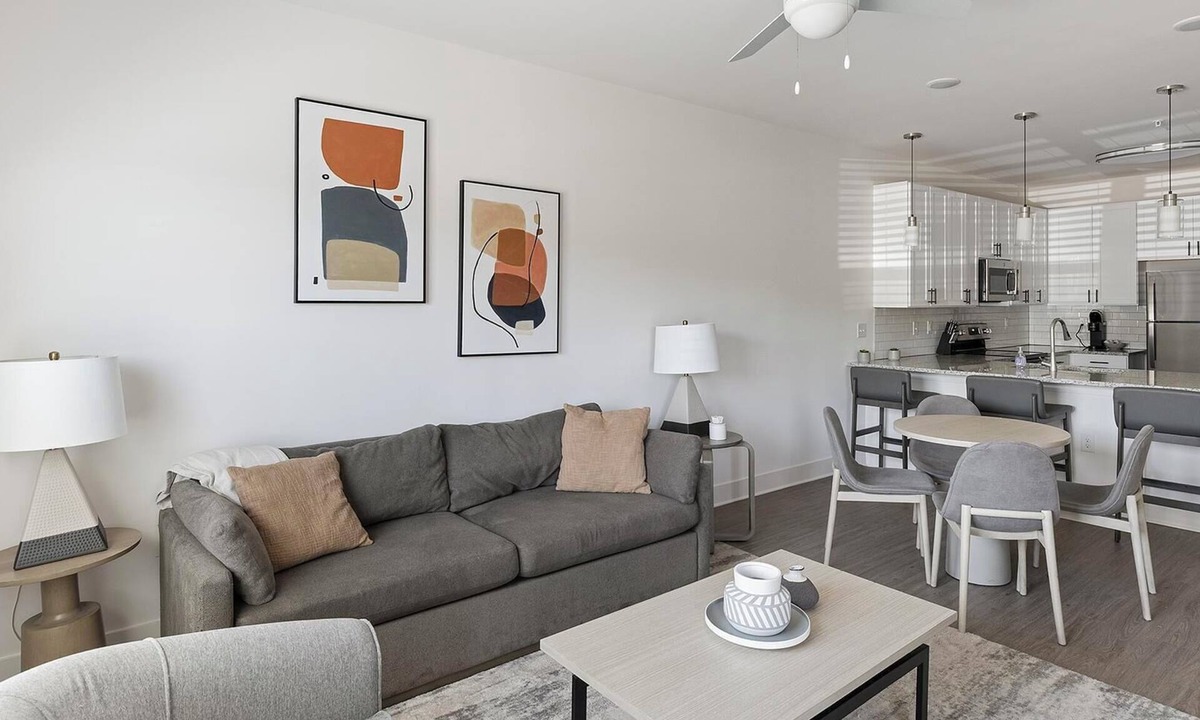 Athens Apartment | Landing | Amazing 1BD, Gym, Yoga Studio