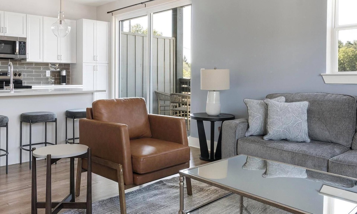 Oakwood Apartment | Landing | Amazing 1BD, Pool, Clubhouse