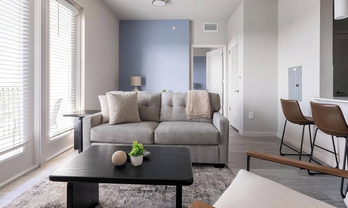 Biggar Apartment | Landing | Amazing 2BD, Gym, Clubhouse