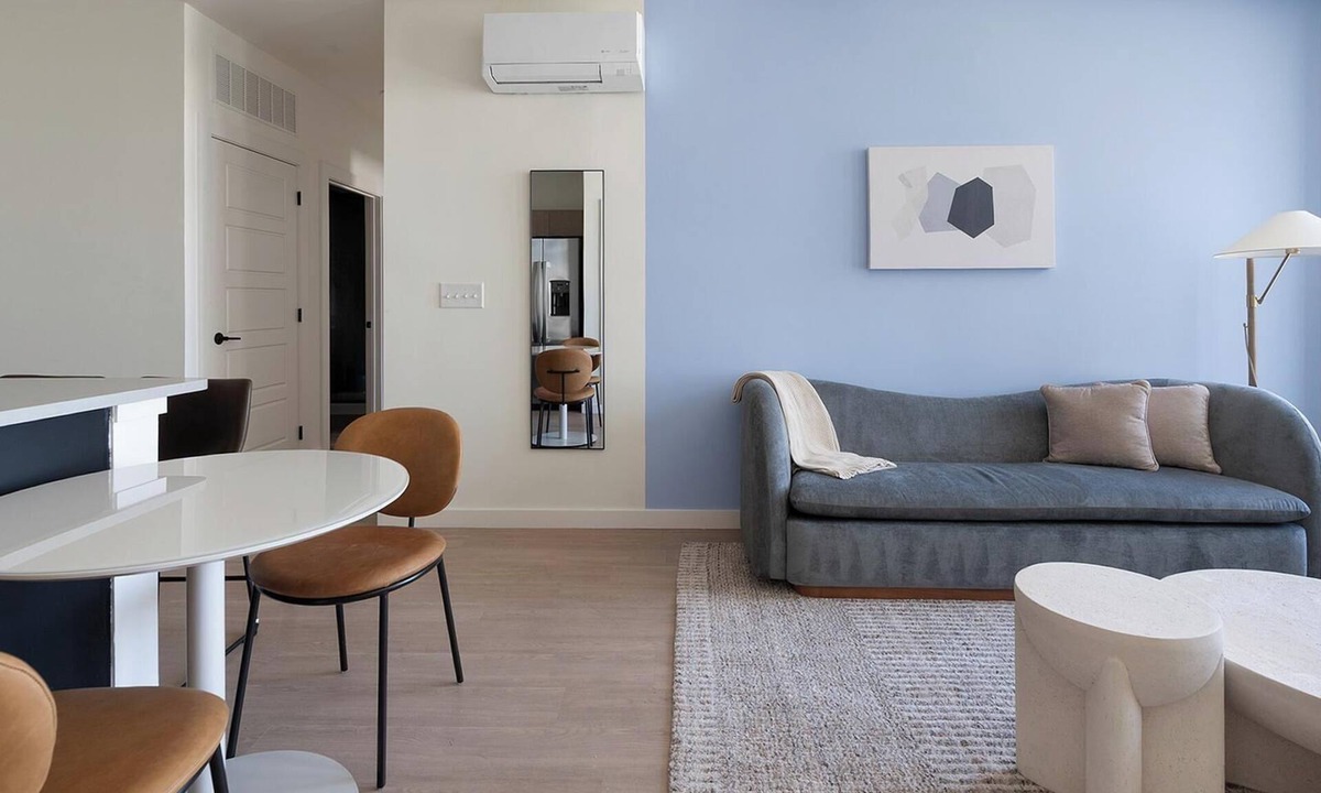 Eighth Avenue Apartment | Landing | Amazing 3BD, Gym