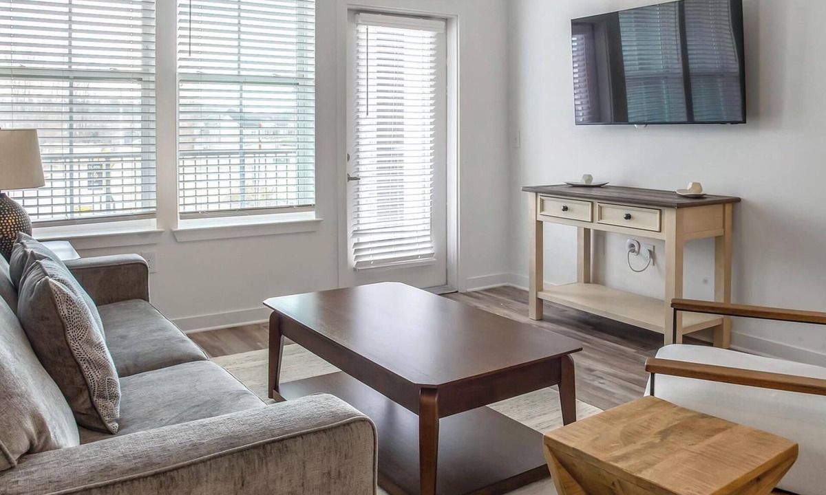 Cordova Apartment | Landing | Chic 2BD, Clubhouse