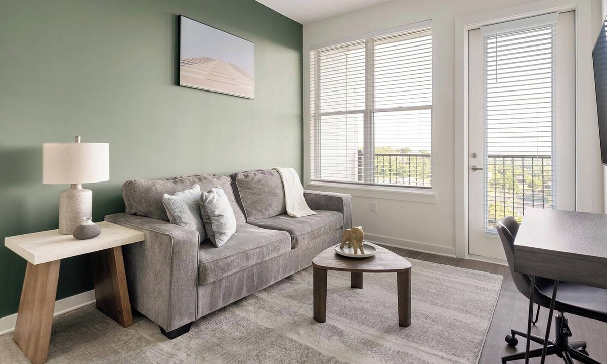 Brentwood Apartment | Landing | Incredible 1BD, Gym, Clubhouse