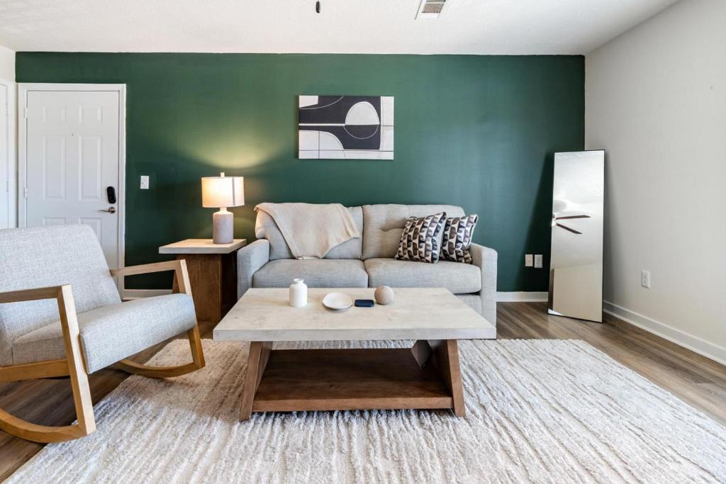 Gulf Hills Apartment | Landing Modern 2BD Clubhouse Gym