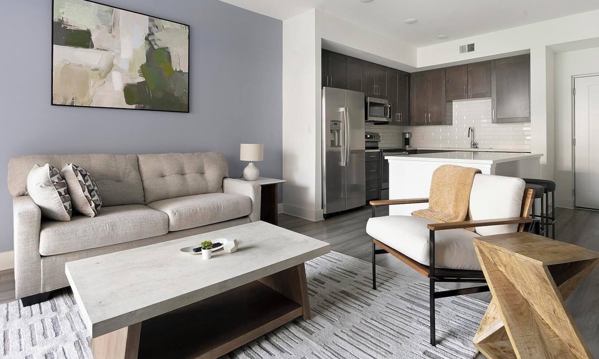 Fort Myers River District Apartment | Landing | Stunning 1BD, Yoga Studio