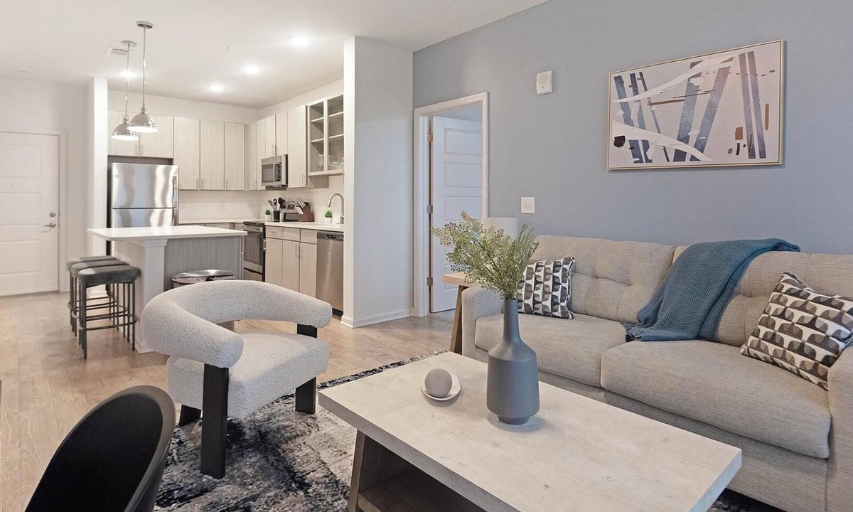 Cordova Apartment | Landing | Stylish 2BD, Gym, Clubhouse