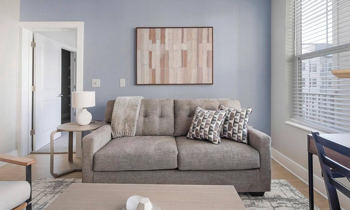 Rock Creek Apartment | Landing | Stylish 2BD, Gym, Courtyard