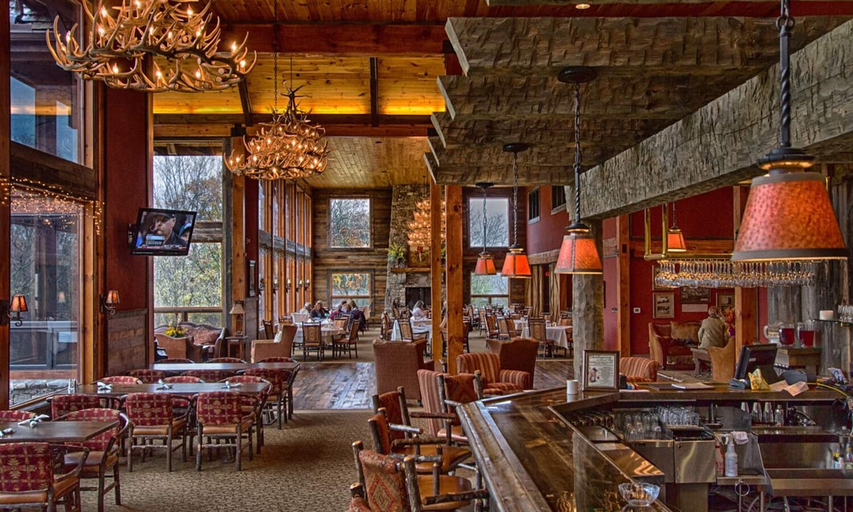 Waynesville Apartment | Laurel Ridge Country Club