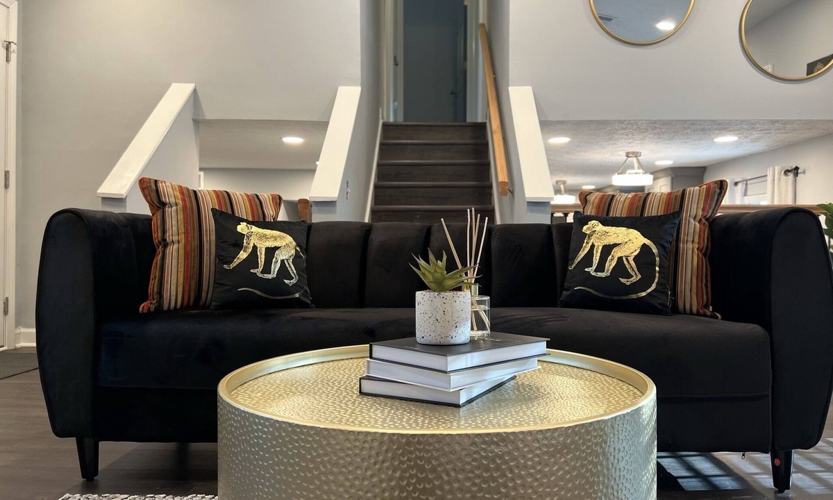 Decatur House | Lavish Living in Greater Decatur feat Private Chef!