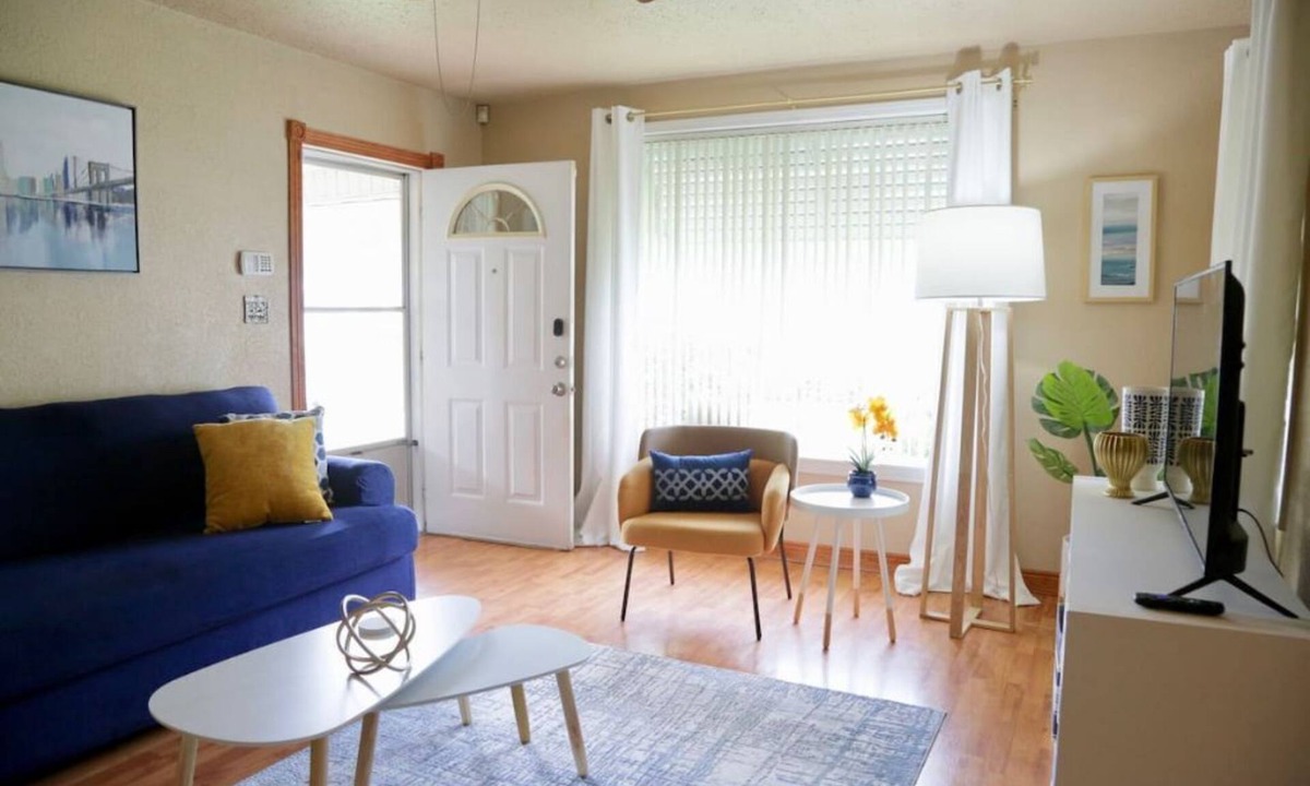 Muskogee House | LeAlora: Furnished Home for Extended Stays
