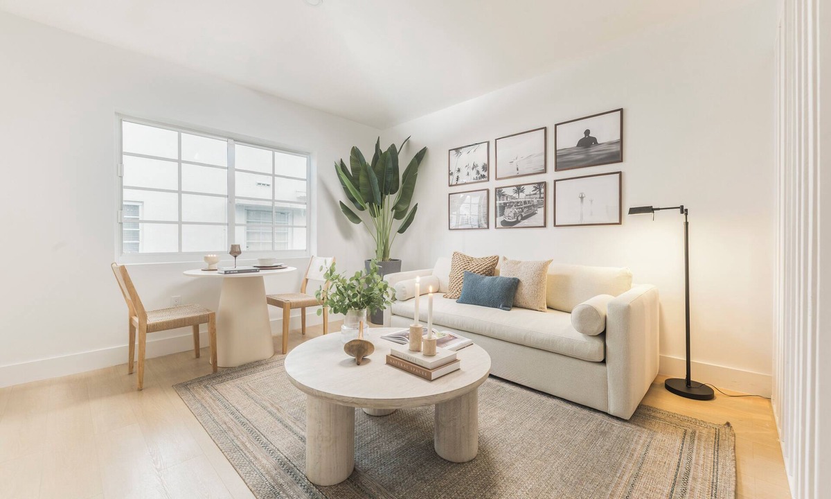 City Center Apartment | Lenox ID0027 - One Bedroom Apartment, Sleeps 4