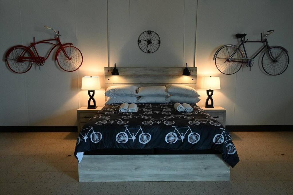 Green Spring Apartment | Lock 70 - Schoolhouse Inn