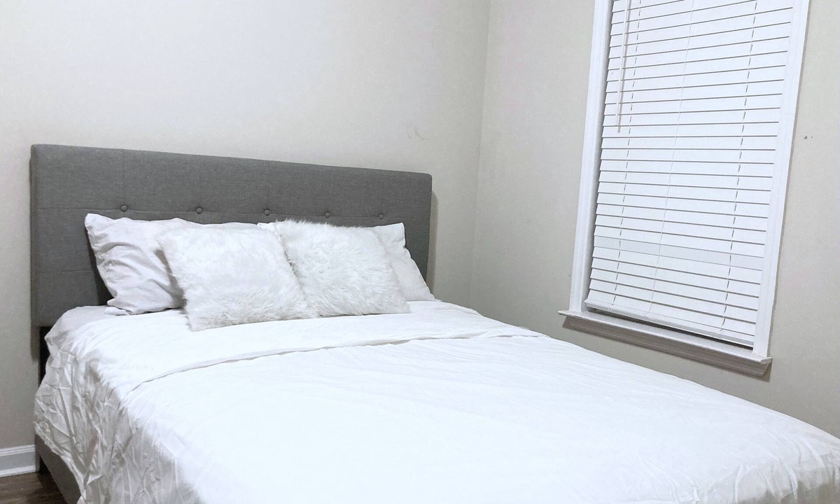 Dunwoody Apartment | Lovely 1 Bed Room unit with Free Parking