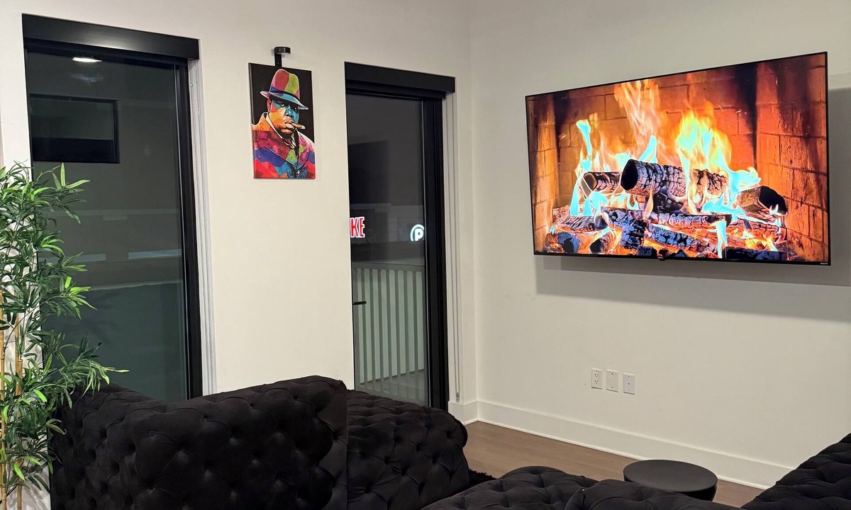 Atlantic Station Area Apartment | Luxury and Modern Unit