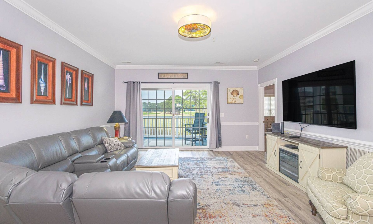 Central Myrtle Beach Apartment | Magnolia Pointe 201