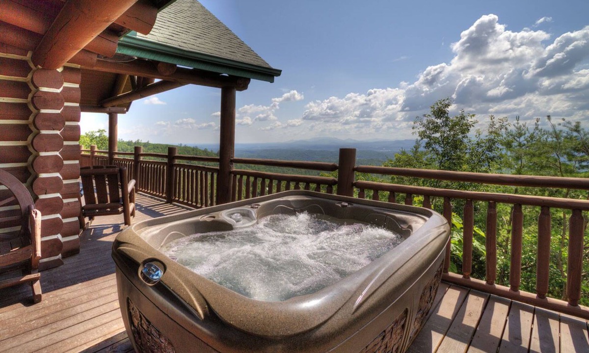Sevierville House | Majestic Views | Smoky Mtn Romance | Ultimate Honeymoon Cabin Near Pigeon Forge