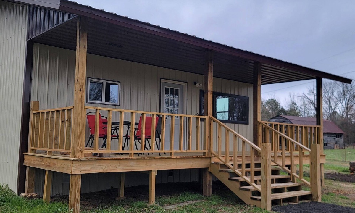 Saint Joe Cabin | Manes Bluff Cabin By the Buffalo Nation River with beautiful views and wildlife.