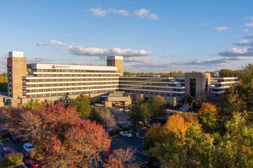 Griffin Gate Resort | Marriott Lexington Griffin Gate Golf Resort & Spa