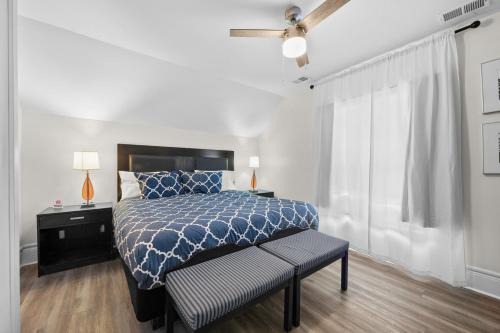 Mexicantown - Southwest Detroit Apartment | Mexicantown Detroit 2BR | Sleeps 7 + WiFi