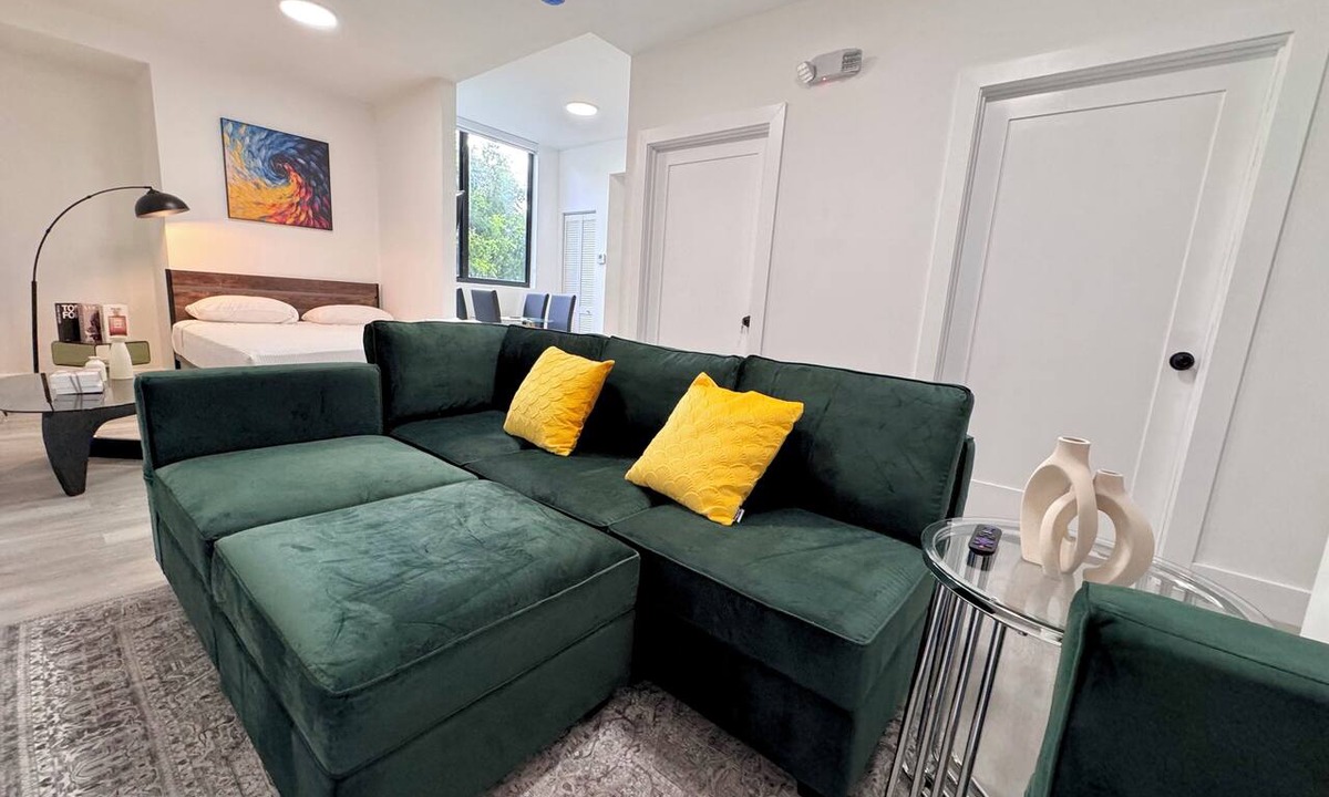 East Little Havana Apartment | Miami Studio Unit Near Brickell & Close to Beach