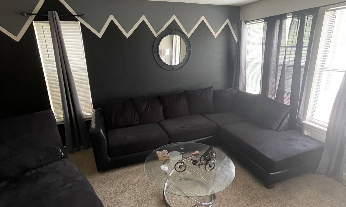 Loring Heights House | Midtown 2 Level Private Apartment