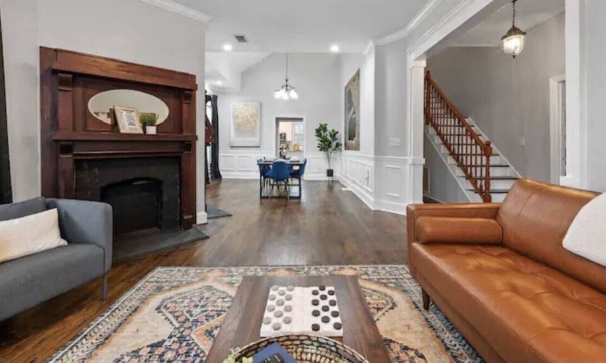 West End House | Modern 5 Bedroom Home near Downtown Atlanta