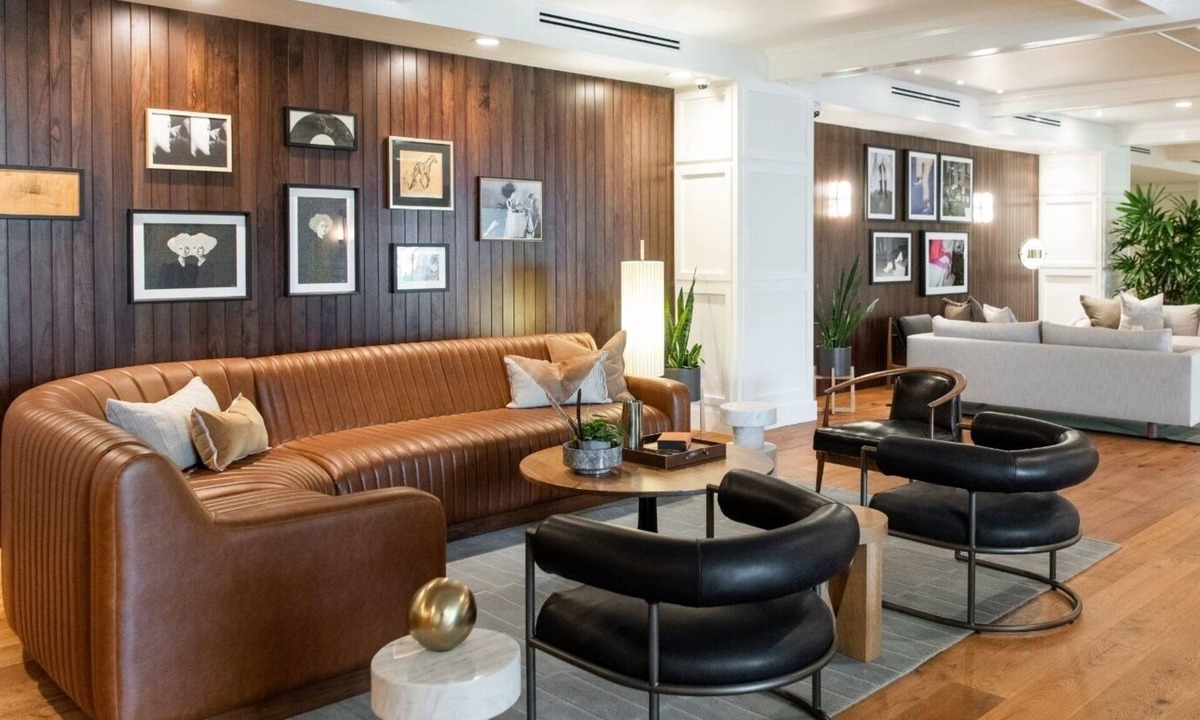 Music Row Hotel | Modern, Pet-friendly King Stay Near Gibson Guitar Factory! Gym Access, & Dining!