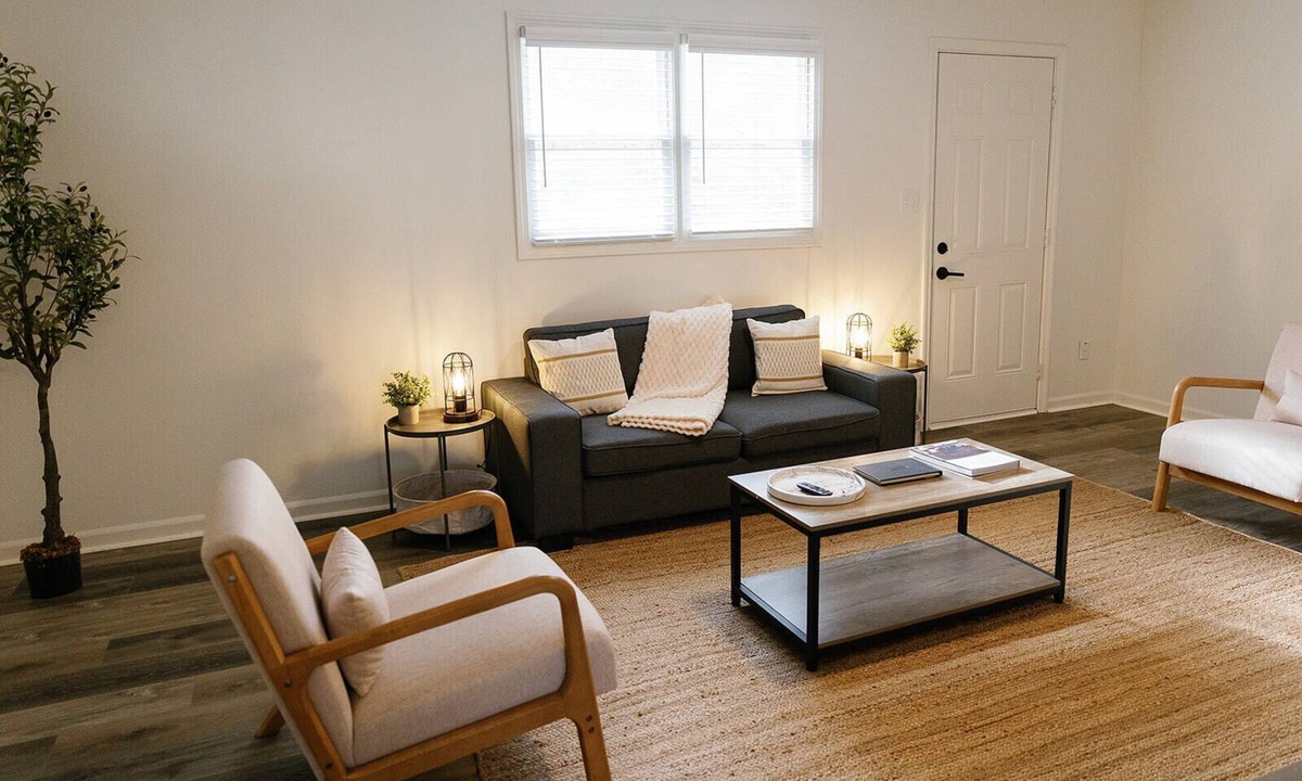 Berea Apartment | "Morning View 2" Cozy Modern Stay - College/Hiking