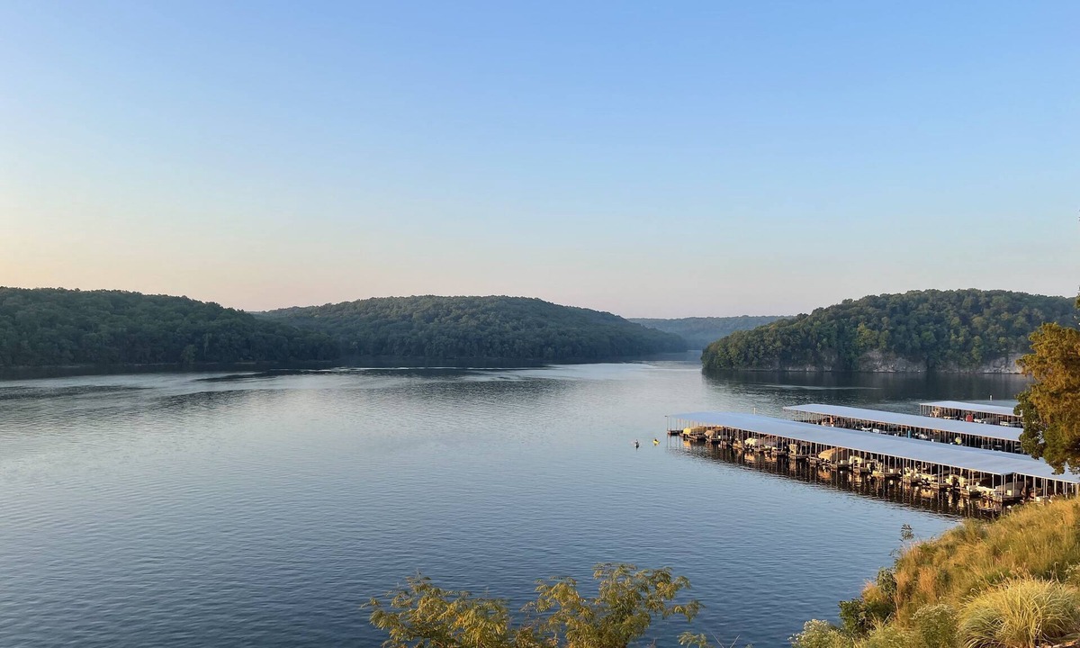 Kaiser Condo | Most Exquisite View on the Lake!