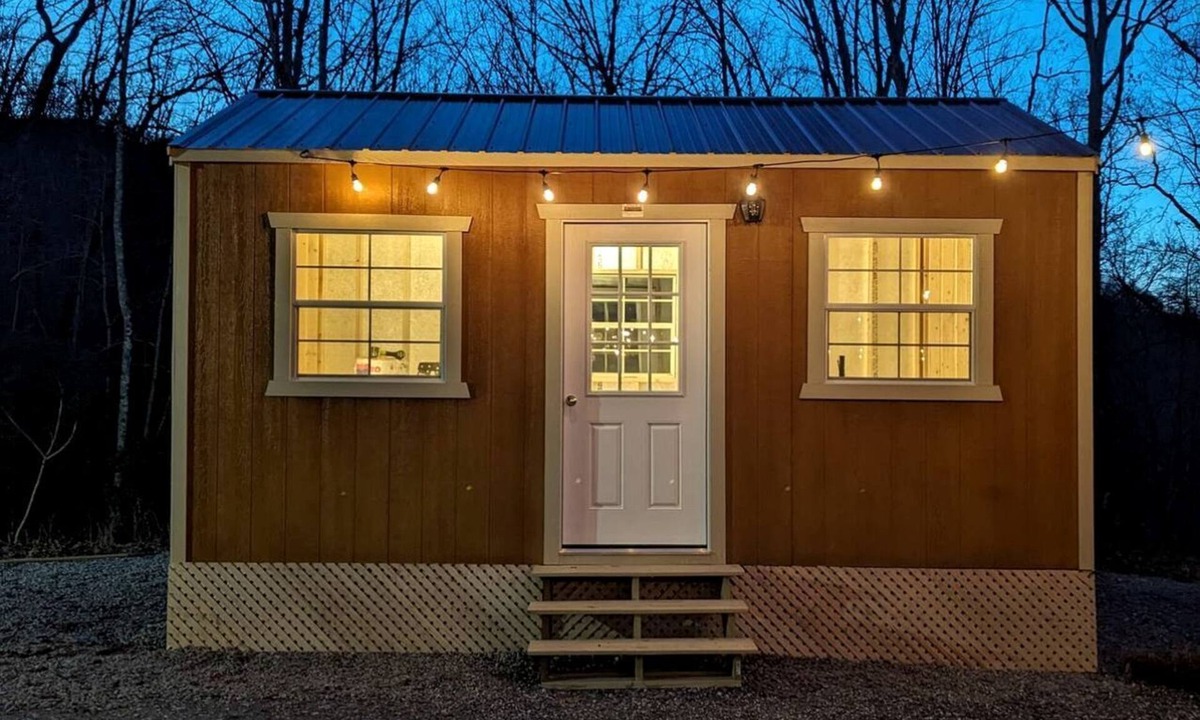 Sylva Cabin | Mountain Cabin Retreat with Firepit & River Views in Sylva, North Carolina