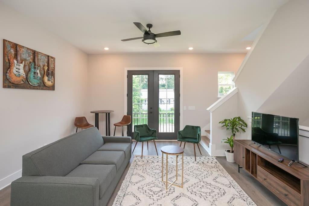 Nashville House | Nash Boutique Stay 3 bd Parking 12 min to DT