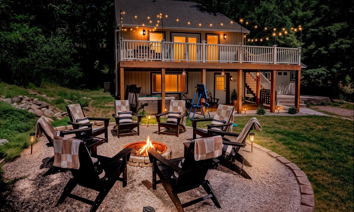 Boyne Falls Ski Chalet | Near Boyne & Lake Michigan ~ Hot Tub ~ Pool ~ Game Room ~ Fire Pit