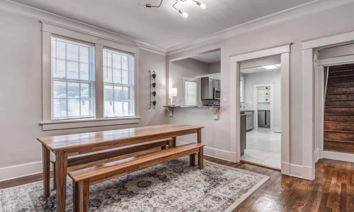 Vollintine-Evergreen House | Near Rhodes College & Downtown! The Rolling Stone