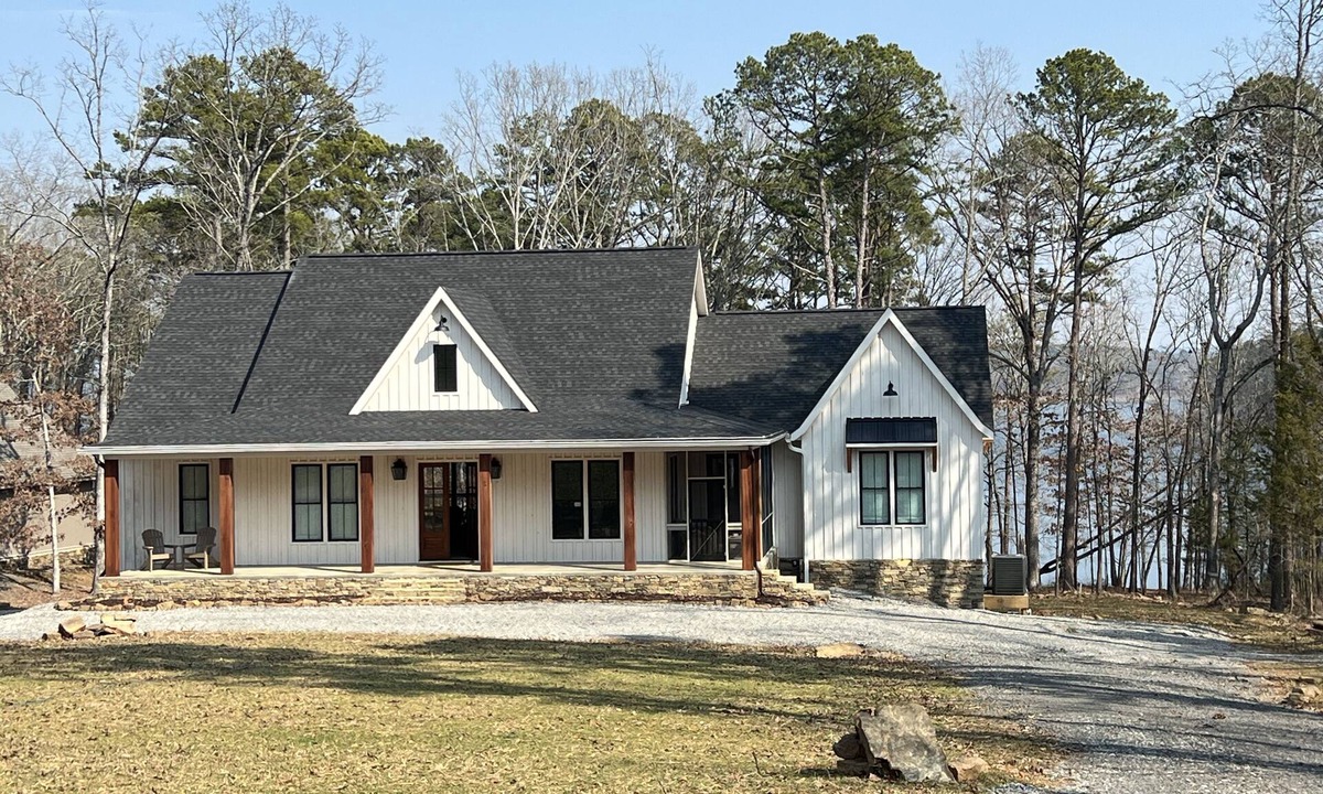 Wilburn House | New Greers Ferry Lake house, in Tannenbaum area and close Heber Springs Ar