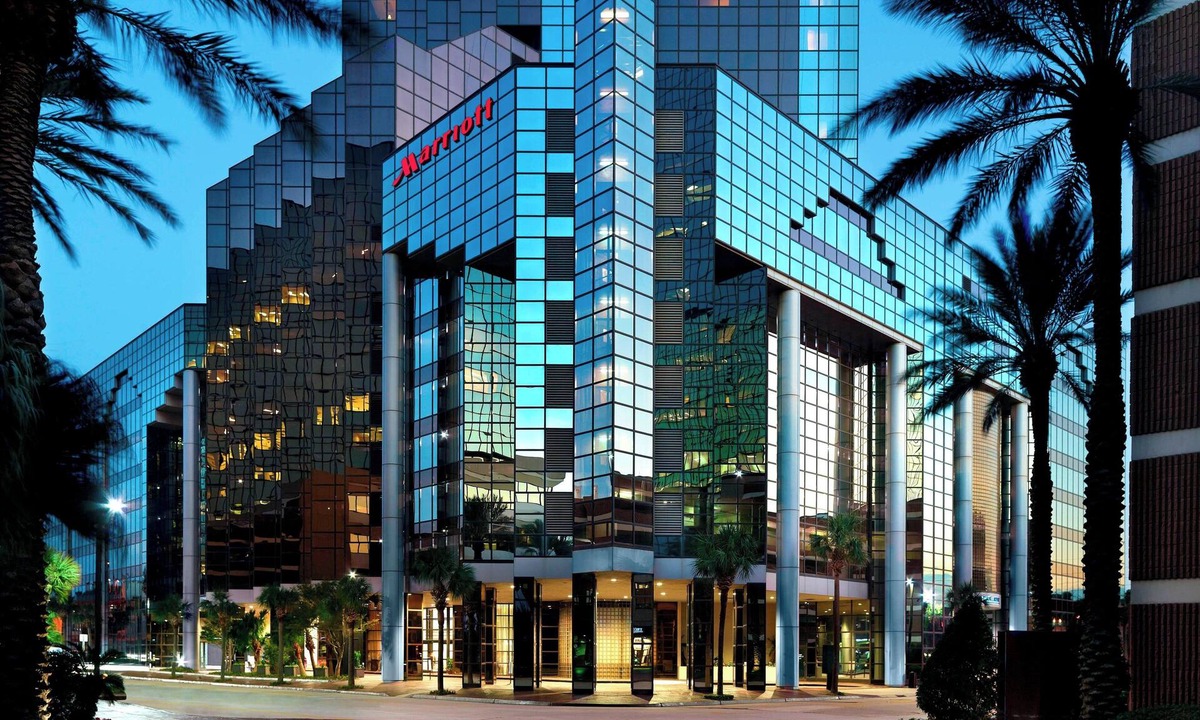 Metairie Hotel | New Orleans Marriott Metairie at Lakeway
