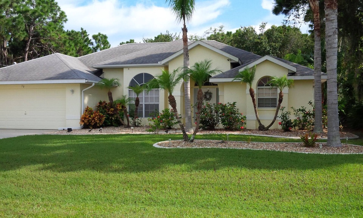 Broadmoor Villa | Nice Private Villa With Heated Pool - Close to Beach & Golf