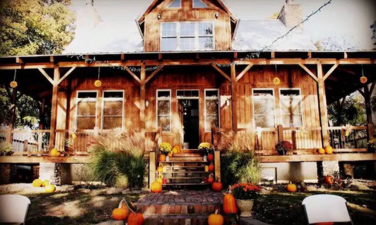 Central City Cabin | O'Brist Lakehouse on Centralia Lake