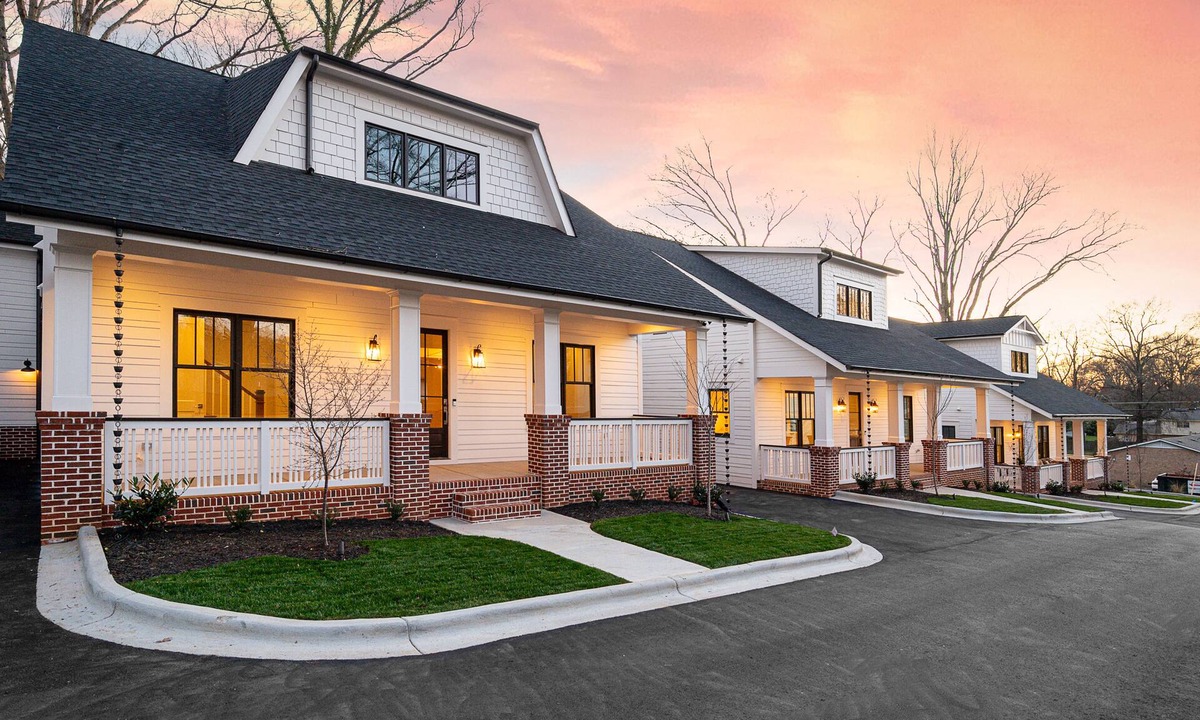 Oakhurst House | Oakhurst Cottage #3 Close to Uptown Charlotte3