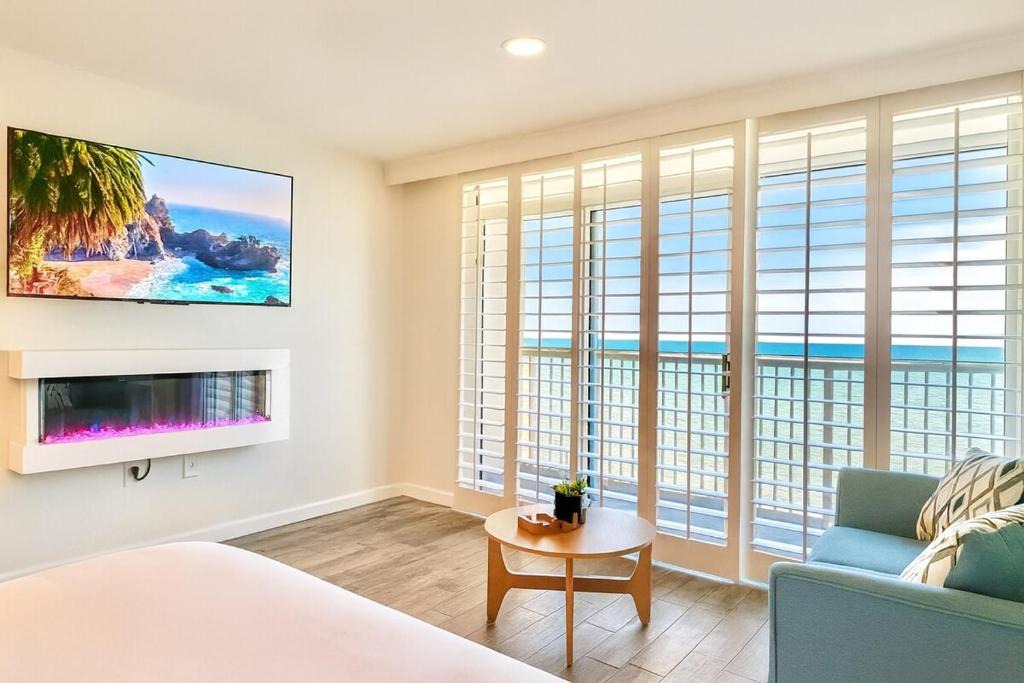 Arcadian Shores Apartment | Oceanfront- Heated Pools- Hot Tubs 1203NT