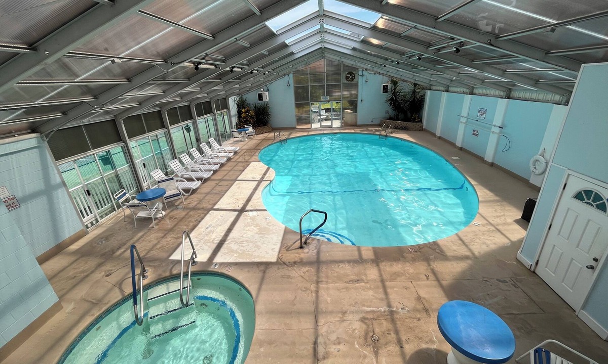 Indian Beach Condo | Oceanfront/Poolside Summer Winds, ton of amenities